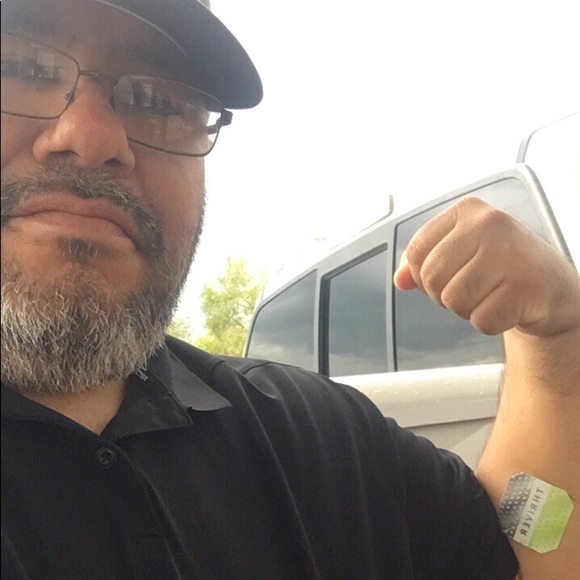 Meet your Posher, Kelly - Picture 2 of 2